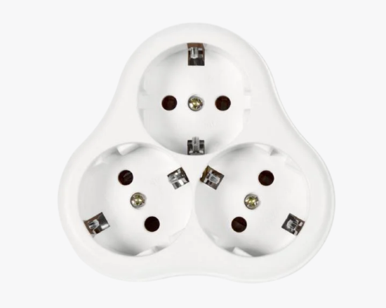 MGP-10034 white խրոցակ 2P+E ադապտեր 3 տեղ․ - ի նկար